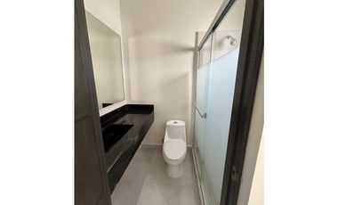 CASA RENTA ALTARES RESIDENCIAL SANTIAGO