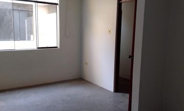 Casa a la Venta en San Juan de Lurigancho, Caja de Agua