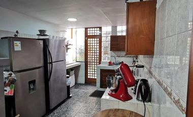 Casa en  venta en Cercado de Lima, límite con Pueblo Libre
