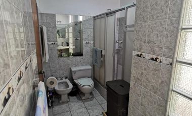 Casa en  venta en Cercado de Lima, límite con Pueblo Libre