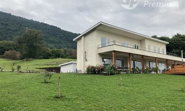 Casa en Venta en Orillas del Lago Rupanco