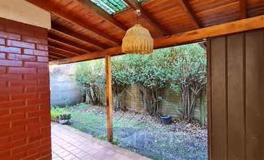 Casa en Arriendo en Balmaceda con Gabriela Mistral