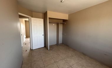 CASA EN RENTA LA ESMERALDA