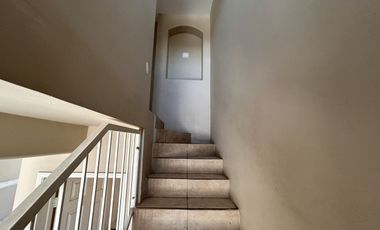 CASA EN RENTA LA ESMERALDA