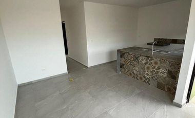 Casa de 2 recámaras en Mérida, zona Nuevo Oriente | Entrega Inmediata