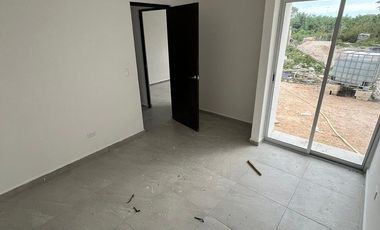 Casa de 2 recámaras en Mérida, zona Nuevo Oriente | Entrega Inmediata