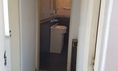ALQUILO CASA 1 DORM EN HOLMBERG