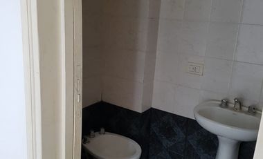 ALQUILO DPTO 1 DORM MACROCENTRO