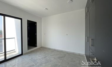 Casa En Venta Fraccionamiento Cerrado en Coatepec.