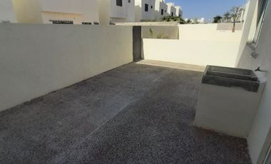 CASA EN FRACCIONAMIENTO ALTAMIRA D-55