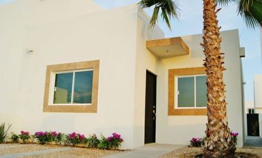 CASA EN FRACCIONAMIENTO ALTAMIRA D-55
