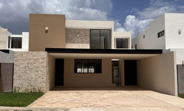 Casa en Venta en Parque Natura, Mérida Yucatán