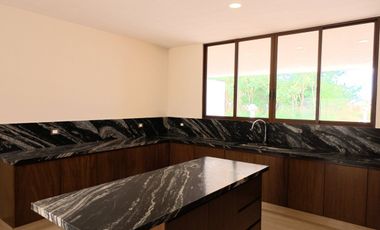 Casa en Venta en Parque Natura, Mérida Yucatán