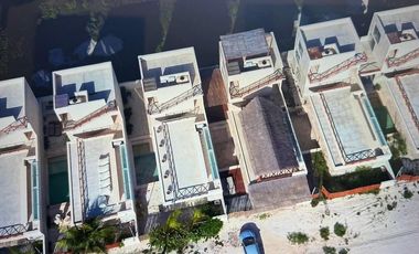 VENTA DE VILLA EN LA PLAYA, Chucxulub Puerto, al norte de Mérida