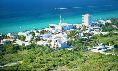 VENTA DE VILLA EN LA PLAYA, Chucxulub Puerto, al norte de Mérida