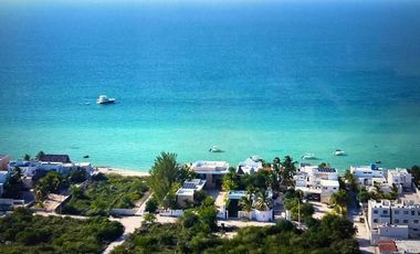 VENTA DE VILLA EN LA PLAYA, Chucxulub Puerto, al norte de Mérida