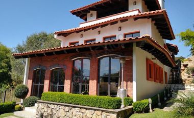 Casa Campestre En Venta, en Residencial Gran Reserva Golf Resort  Country Club (Ixtapan de Sal, Estado de México)