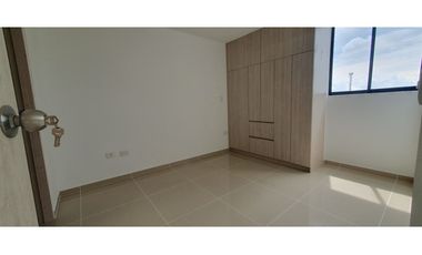 Venta apartamento en cerritos Pereira/ 6 Piso. zona valorizada