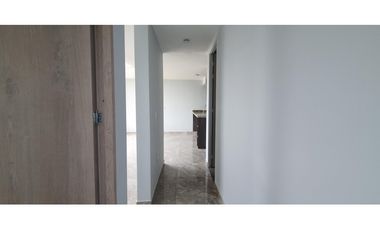 Venta apartamento en cerritos Pereira/ 12 Piso. zona valorizada