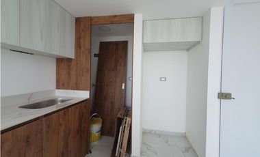 Venta apartamento en cerritos Pereira/  Piso.14 zona valorizada