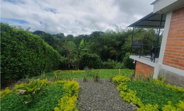 Venta Casa Campestre Condominio Pereira via Alcalá