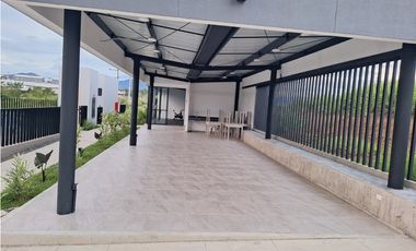 Venta apartamento en cerritos Pereira/ 1 Piso. zona valorizada