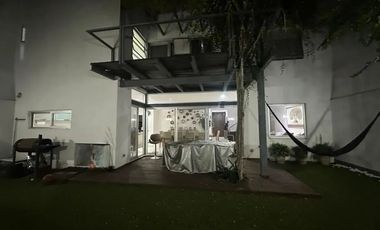 Casa en venta en coto Novaterra