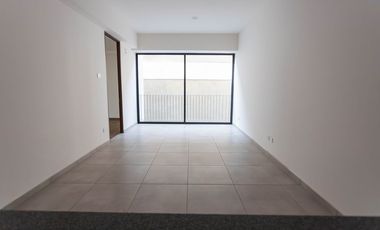 Departamento en renta en capital norte, piso 2