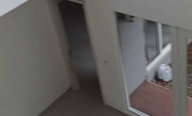 DISEWAKAN RUMAH CLUSTER PELANGI DI ALAM SUTERA TANGERANG