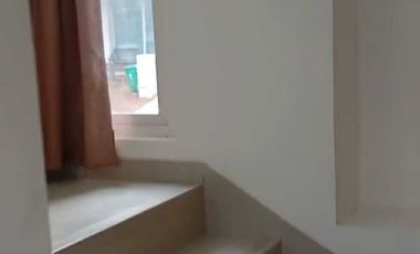 DISEWAKAN RUMAH CLUSTER PELANGI DI ALAM SUTERA TANGERANG