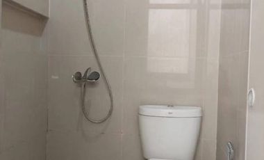 Disewakan Rumah 1 Lantai Free Club House Siap Huni Termurah Strategis