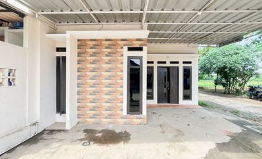 Rumah Siap Huni Akses Dekat ke RS Hermina Serpong Baru Renov J-27386