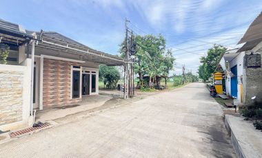 Rumah Siap Huni Akses Dekat ke RS Hermina Serpong Baru Renov J-27386