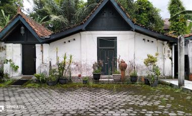 Tanah Bangunan Joglo & Tanah Pekarangan  Murah