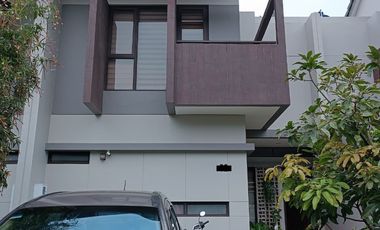 Dijual Cepat Rumah minimalis Di Sumarecon Bandung