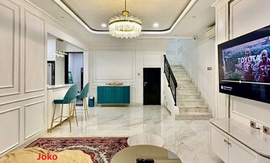 Rumah Mewah Full Furnished Komplek Elit Admiraty Residence, Cilandak
