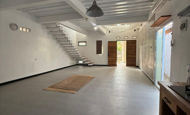 Rumah 2 Lantai, Jl diponegoro Gn. Samarinda, Balikpapan