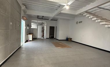 Rumah 2 Lantai, Jl diponegoro Gn. Samarinda, Balikpapan