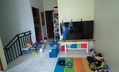 Rumah Qozy Fully Furnis Dekat TOL di Narwastu TWH Gandul Cinere
