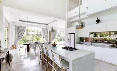 for sale luxury villa with river view ubud bali