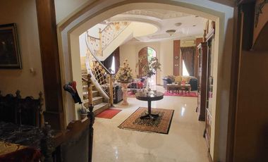 Rumah Mewah Daerah Komersil Di Kesambi Kota Cirebon