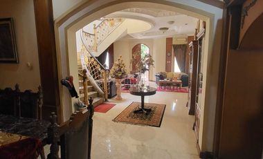 Rumah Mewah Daerah Komersil Di Kesambi Kota Cirebon