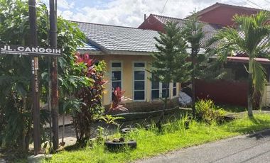 Jual Rumah komplek BTN Gunung Empat. Balikpapan.