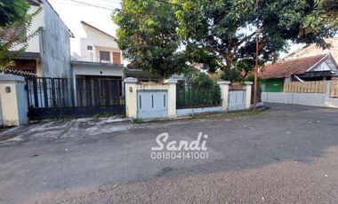 Dijual Rumah Hook Tepi Jalan Lebar daerah Timoho Baciro dkt Balai Kota