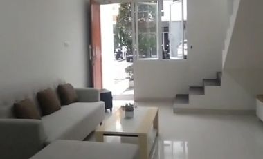 Rumah modern 2 lantai nempel Jaksel Gladiola Residence Free DP