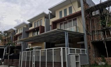 Rumah 2 Lantai di Borneo paradiso, Mahogany, Balikpapan.