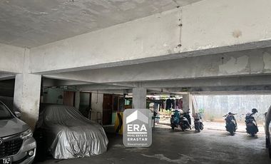 Gedung kantor 3 lantai 541 m2 SHM di Kampung Melayu, Jakarta Timur