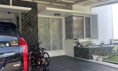 Dijual rumah. griya asri 1. jln jati adabiah. padang timur