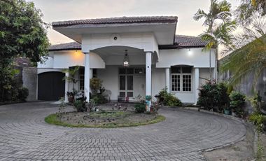 Rumah Ideal Tengah Kota Klaten dekat Alun-alun Hitung Harga Tanah Saja