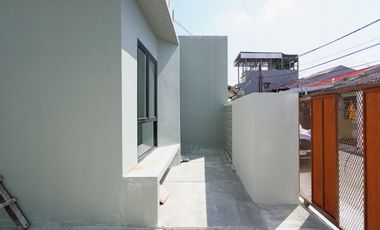 Rumah Free Renov 15 Mnt ke RS. Taman Harapan Baru Dibantu KPR J-32247